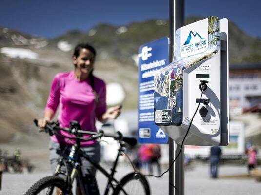 E-Bike Charging Station at the Kitzsteinhorn (Bike energy)